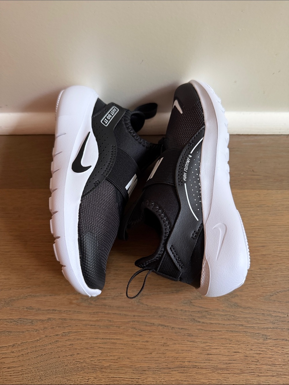 Nike Flex Runner 4 Little Girls Shoes